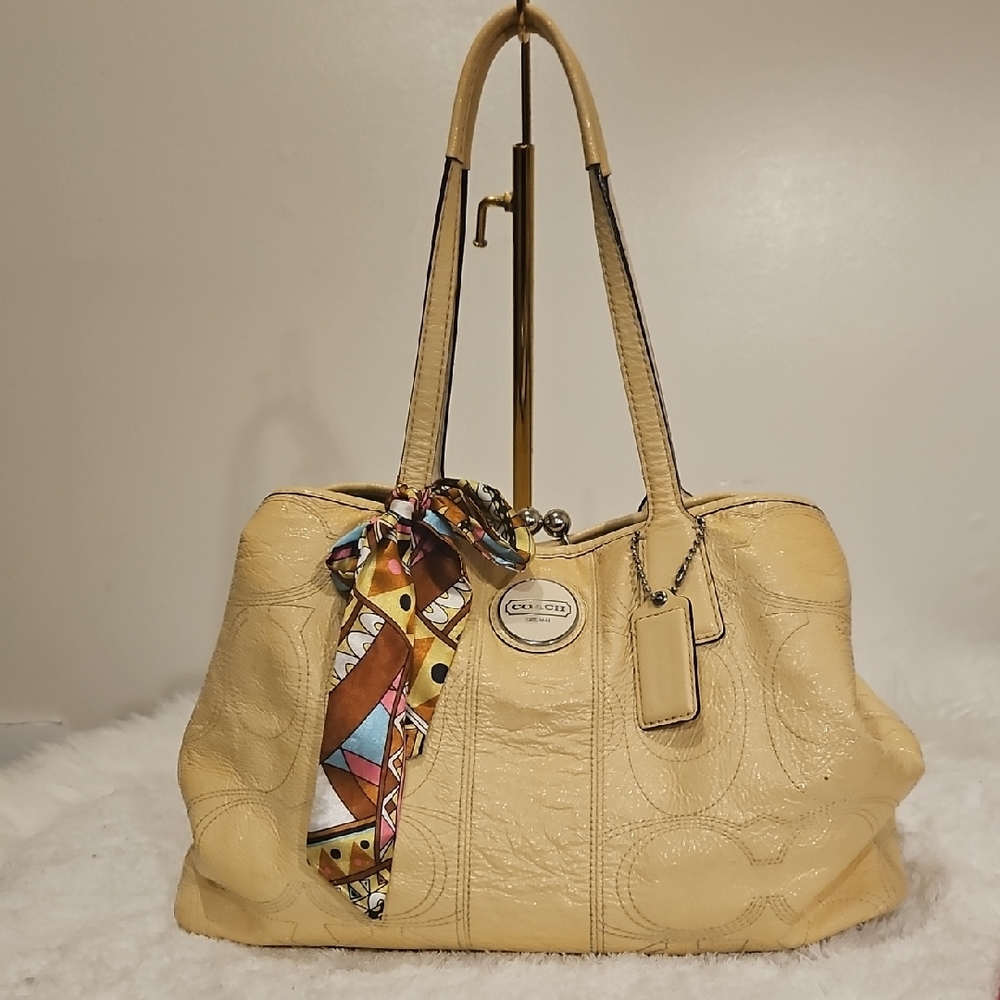 Coach Signature Op Art  Kisslock Patent Leather Tote Bag